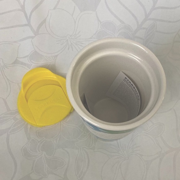 FREE SHIP w/ Bundle🌴Starbucks Hawaii Ceramic Mug - Picture 5 of 6